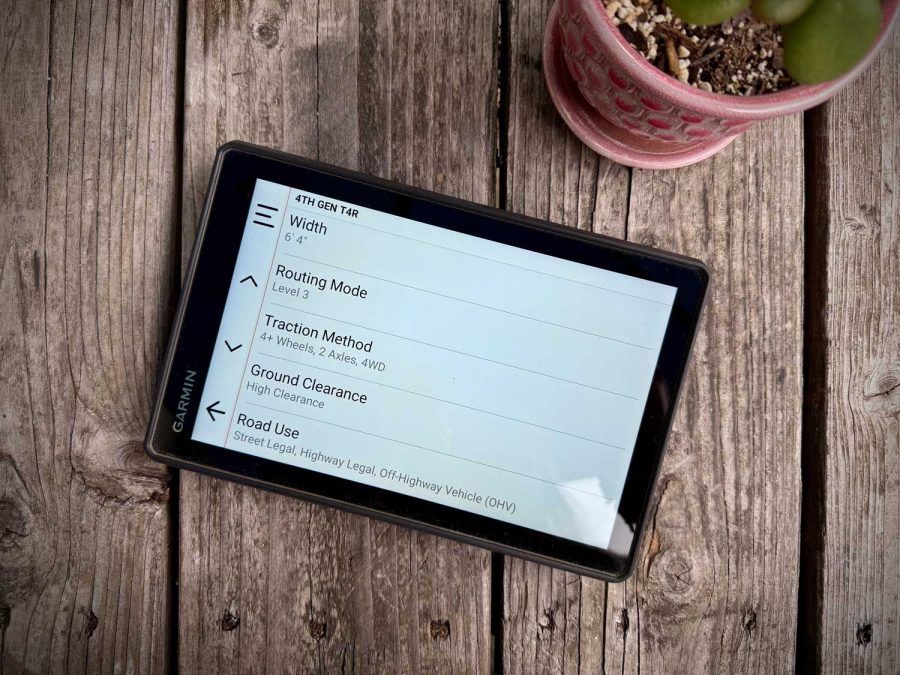Garmin_Tread-2---Profiles